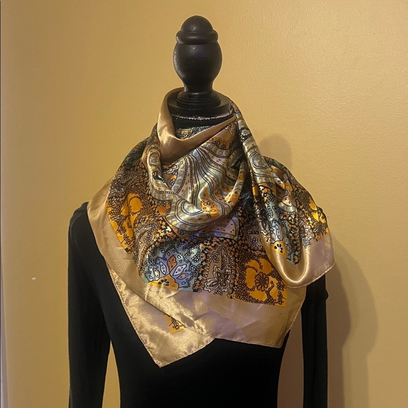 Accessories - Elegant Gold and Black Silk Scarf